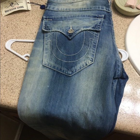 Authentic brand name jeans !!!!! At a Great price - Picture 4 of 8